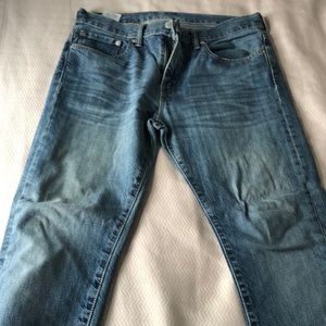 Levi 513 straight leg jeans